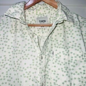 Katin Men’s Off-White Button-Down Shirt with Light Green Floral Print L